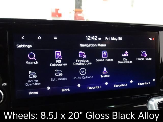 Certified 2023 Kia Sorento SX image 38