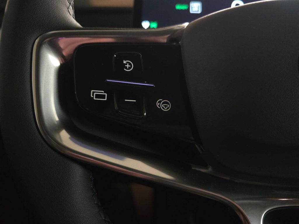 New 2025 Volvo EX90 Ultra AWD/4WD image 33