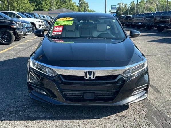 Used 2018 Honda Accord EX image 16