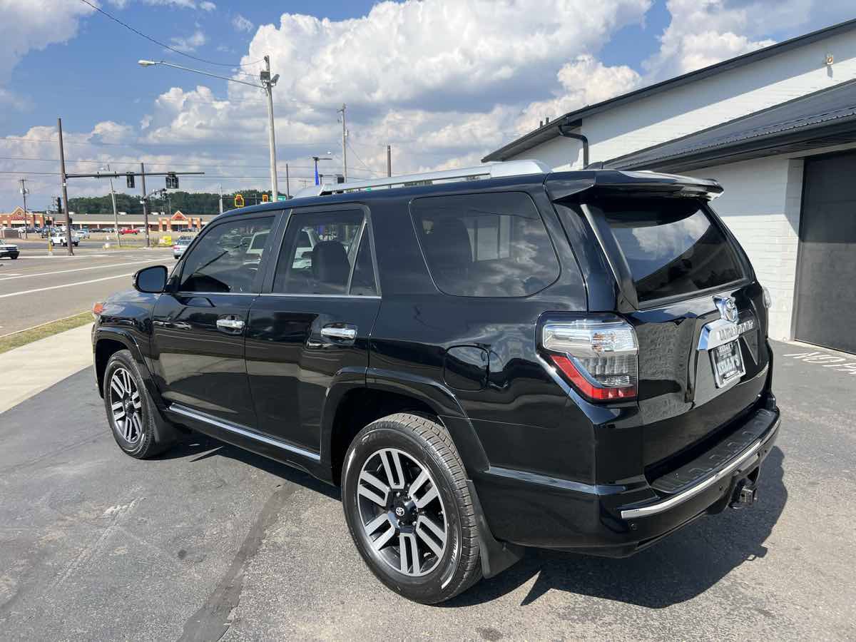 Used 2016 Toyota 4Runner Limited image 3
