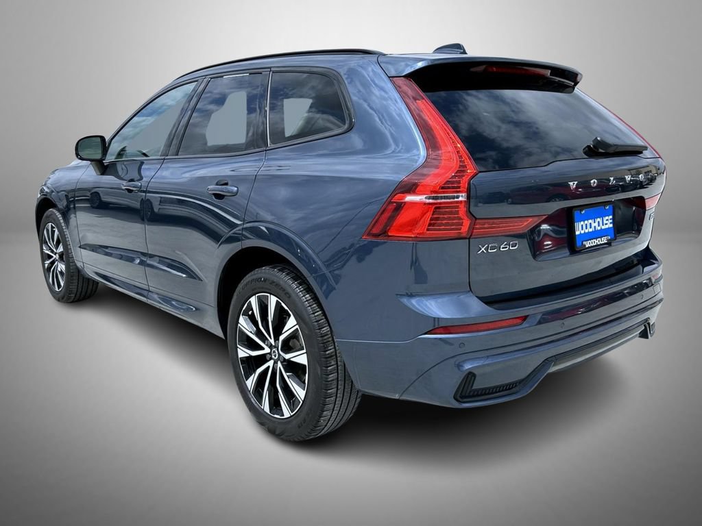 Used 2024 Volvo XC60 B5 Core w/ Climate Package AWD/4WD image 7