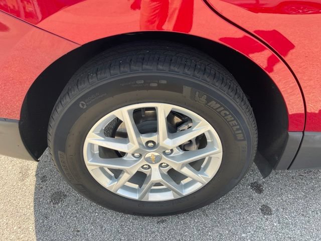 Used 2023 Chevrolet Equinox LT FWD image 29