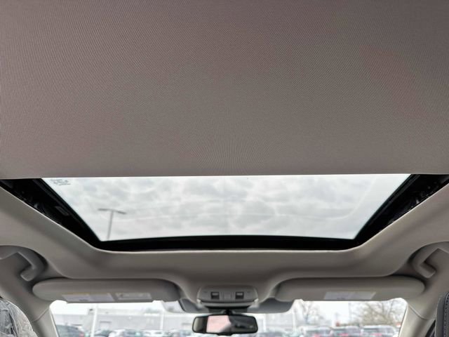New 2025 Nissan Murano SL AWD/4WD image 11