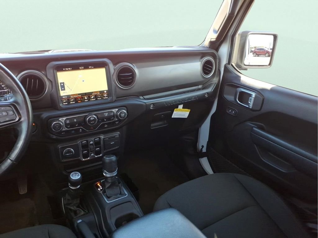 Certified 2023 Jeep Wrangler Unlimited w/ Sun & Screen Package AWD/4WD image 19