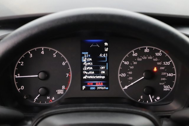 Used 2024 Toyota Corolla LE image 23