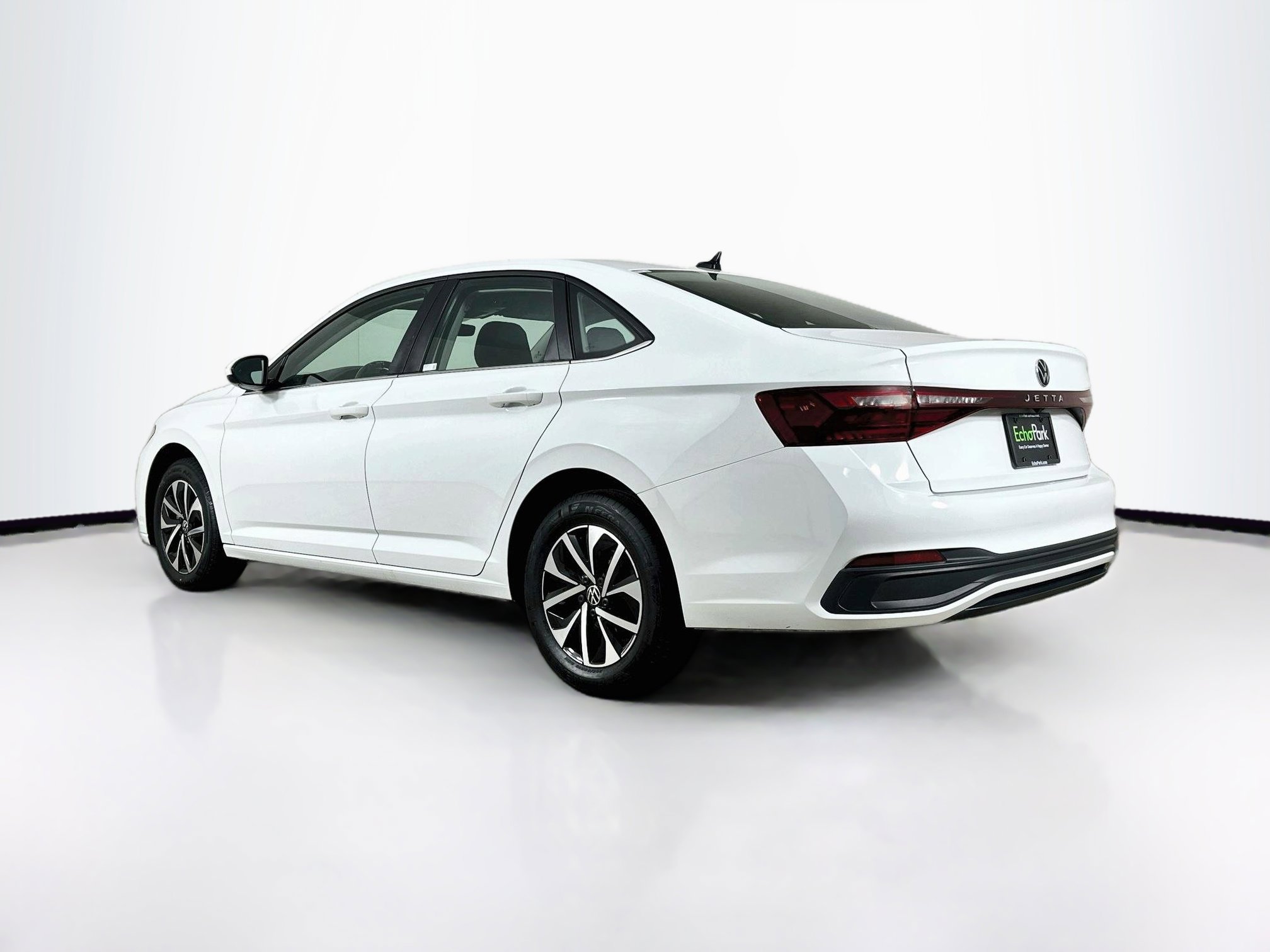 Used 2025 Volkswagen Jetta S FWD image 5