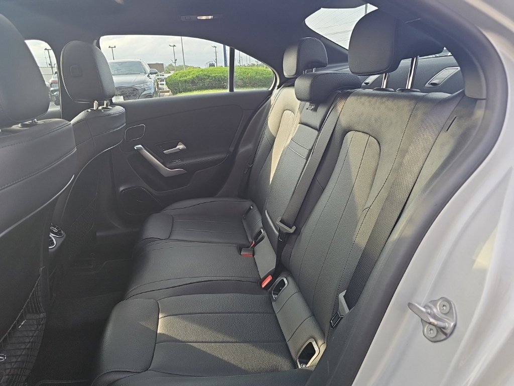 Used 2021 Mercedes-Benz A 220 4MATIC image 12