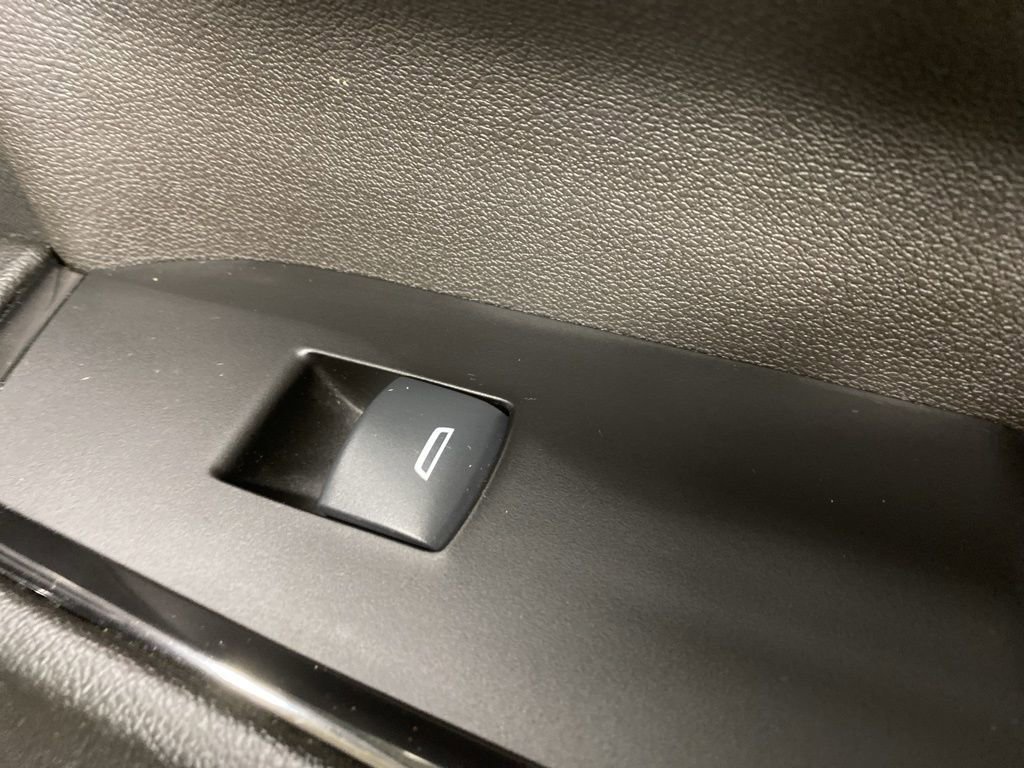 Used 2024 GMC Sierra 1500 AT4 w/ AT4 Premium Package image 26