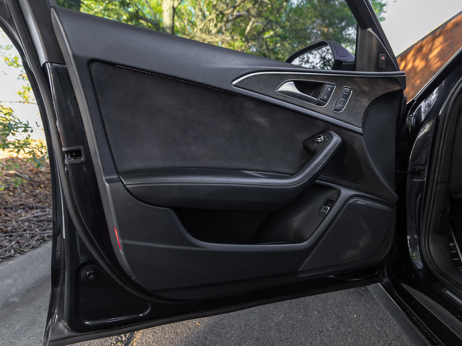 Used 2017 Audi S6 Premium Plus w/ S6 Sport Package image 30