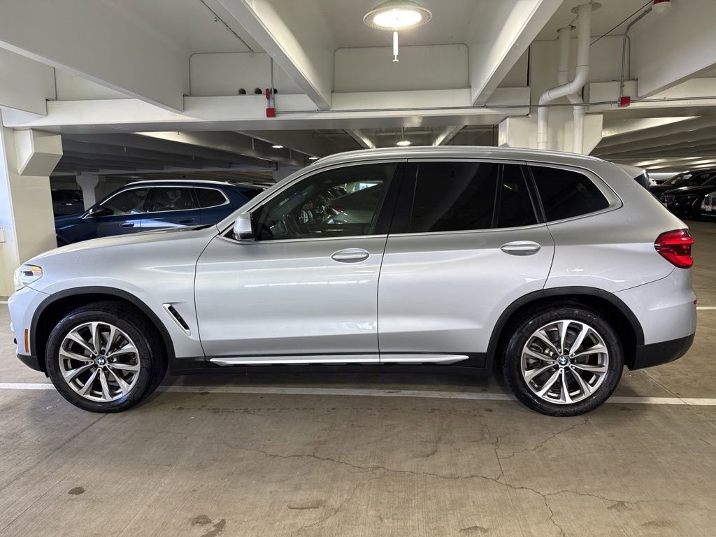 Used 2019 BMW X3 xDrive30i w/ Premium Package AWD/4WD image 4