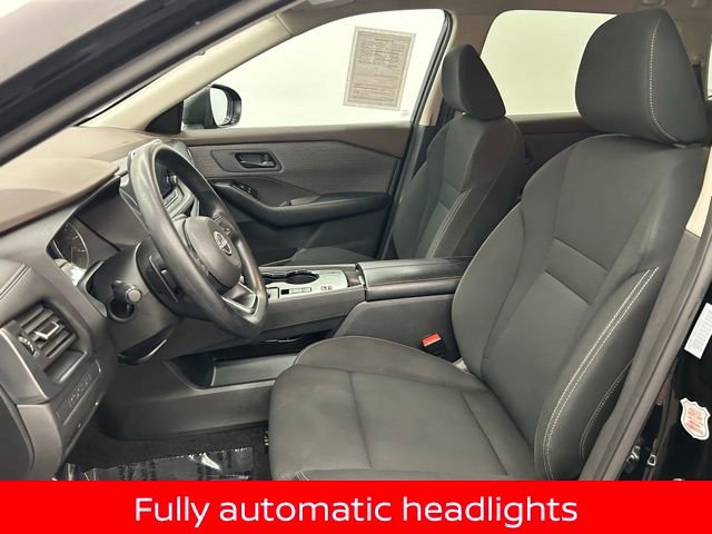 Used 2023 Nissan Rogue S image 14