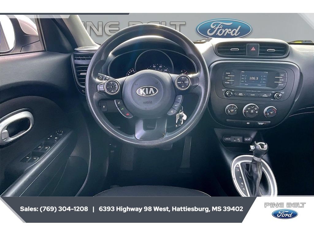 Used 2016 Kia Soul + FWD image 6