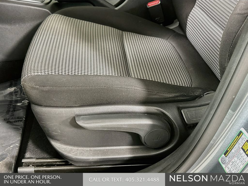 Used 2020 Hyundai Kona SEL w/ Cargo Package FWD image 20