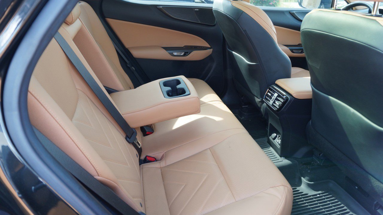 Certified 2023 Lexus NX 350 AWD w/ Vision Package image 10