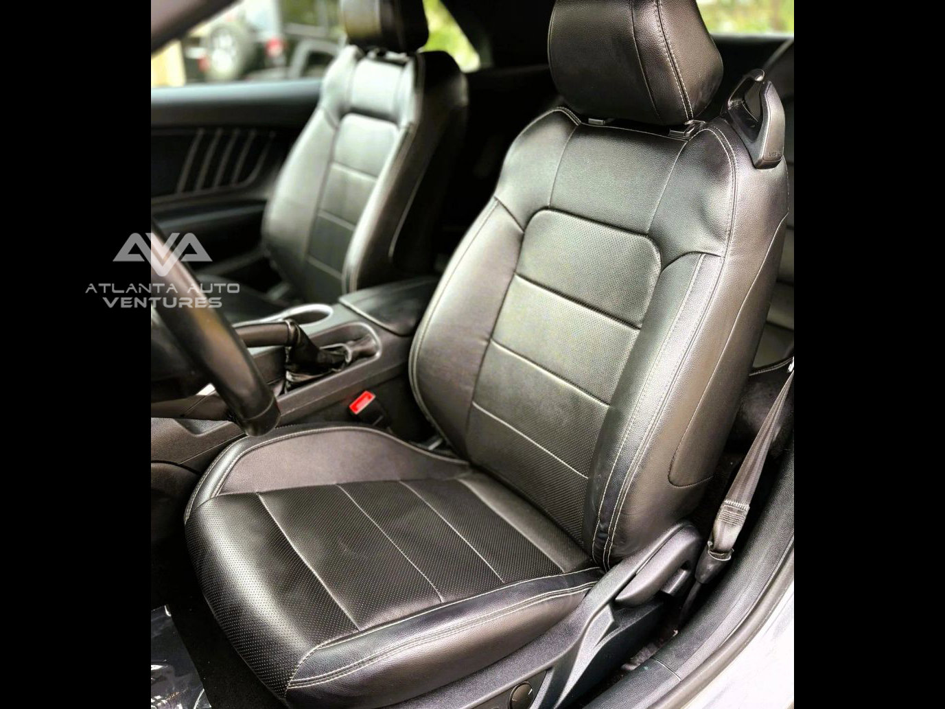 Used 2023 Ford Mustang Premium image 17