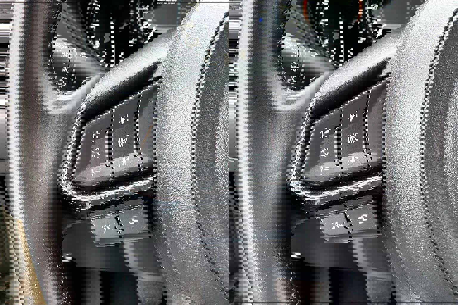 Used 2024 MAZDA CX-5 Carbon Edition image 41