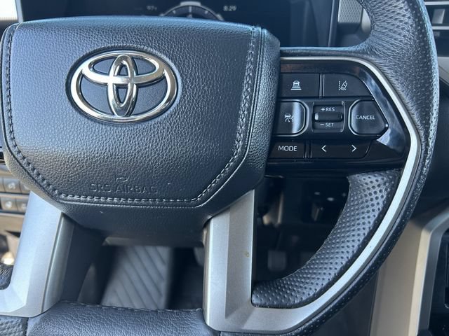 Used 2024 Toyota Tundra Limited AWD/4WD image 26