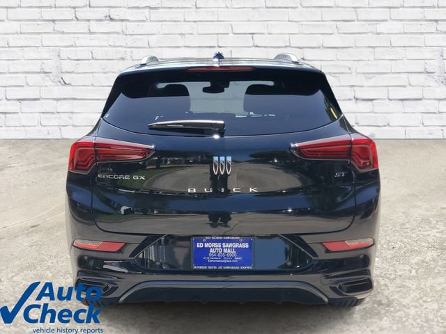 Certified 2024 Buick Encore GX Sport Touring w/ Advanced Technology Package FWD image 3