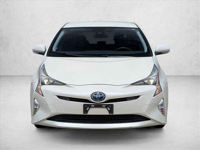 Used 2017 Toyota Prius Three Touring FWD image 2