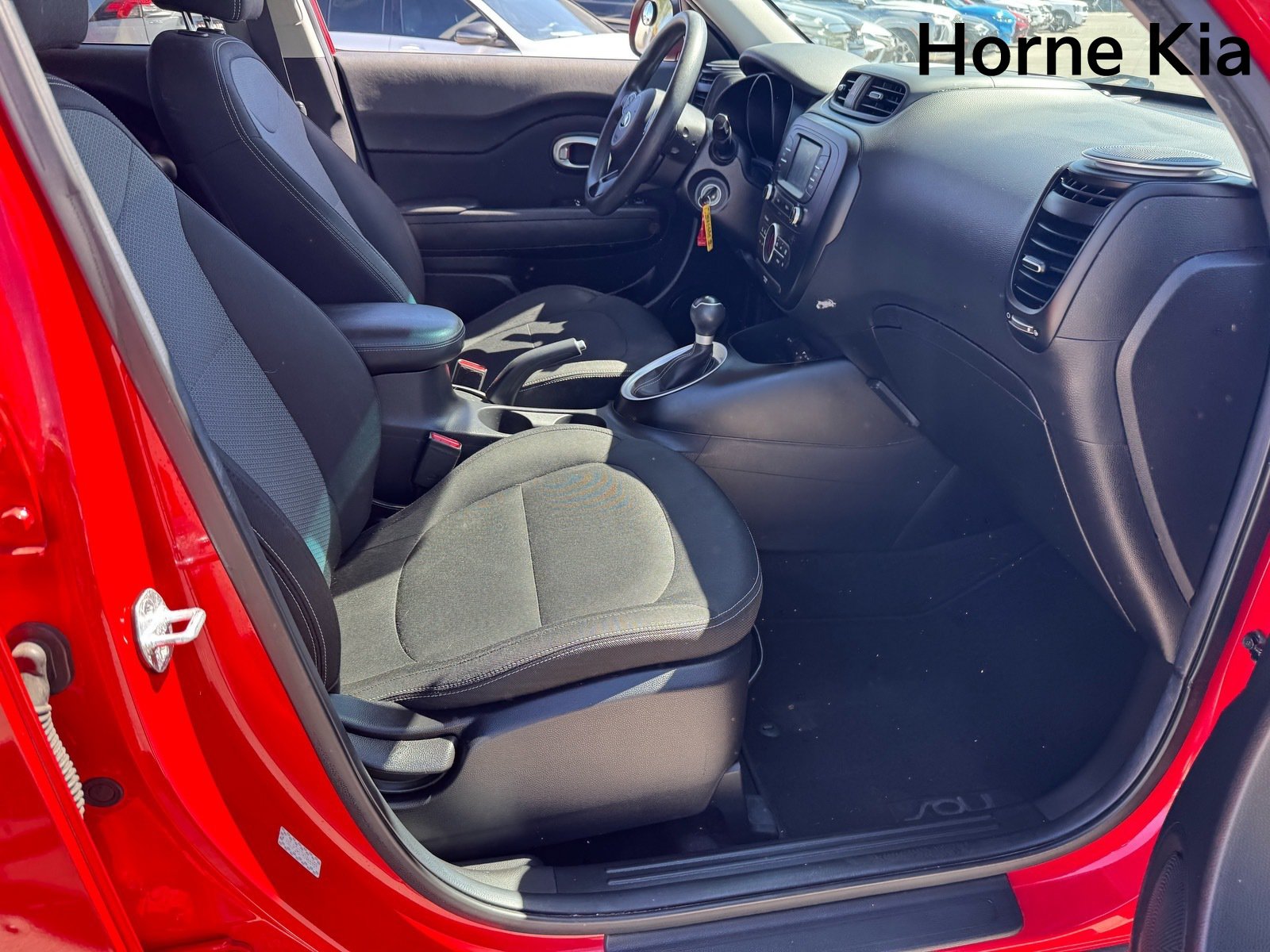 Used 2017 Kia Soul + FWD image 26