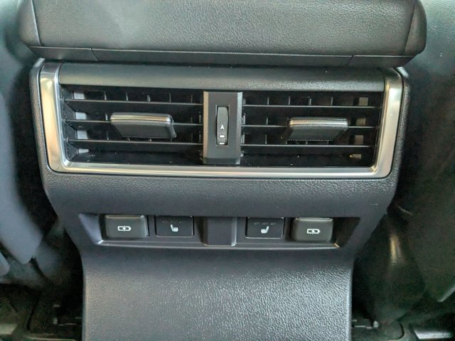 Used 2024 Lexus GX 550 AWD/4WD image 18