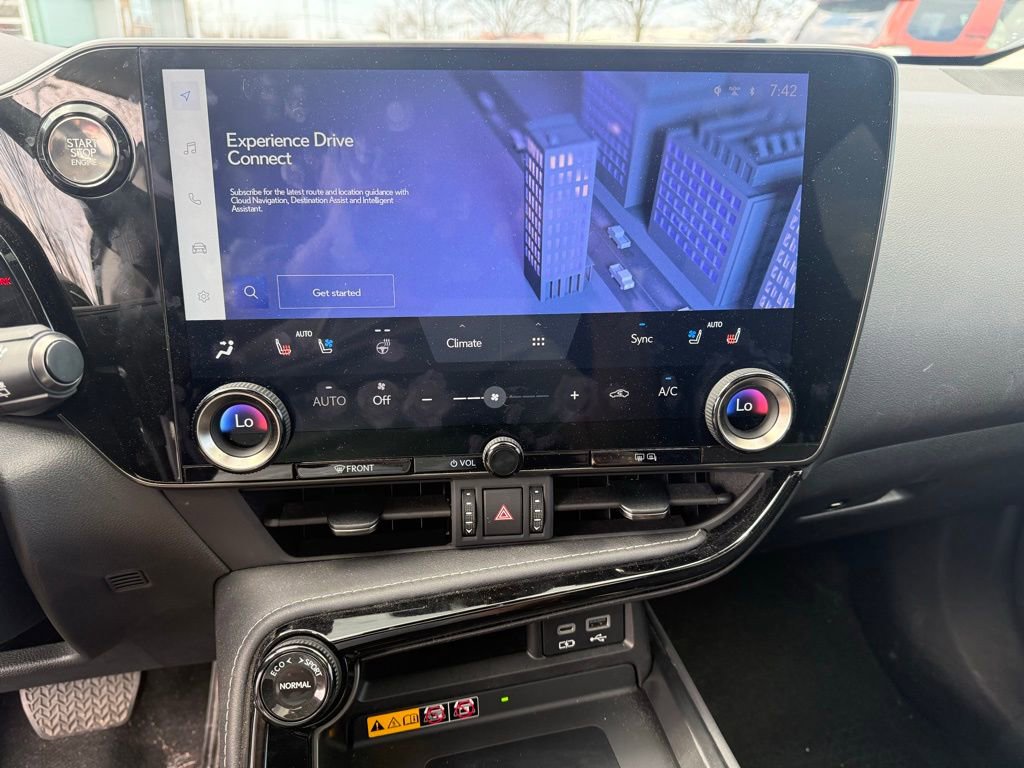 Used 2023 Lexus NX 350 AWD image 12