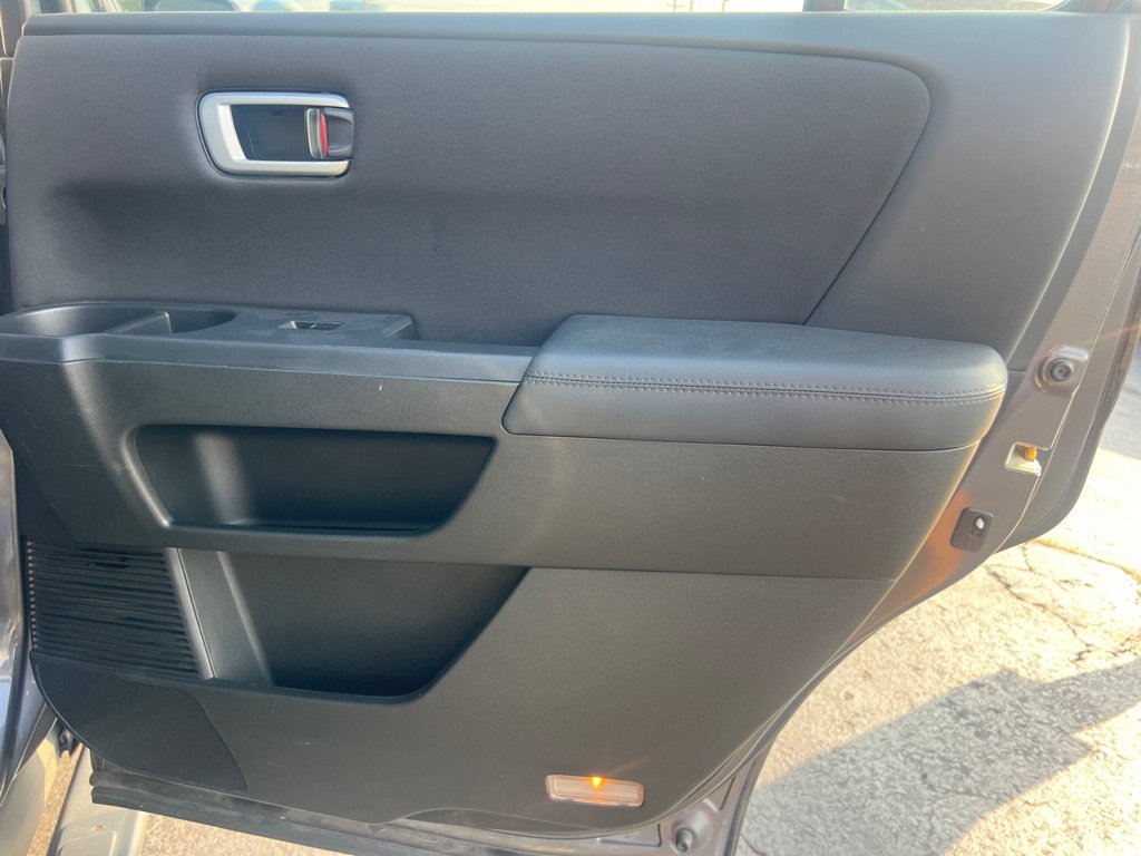 Used 2010 Honda Pilot EX image 18