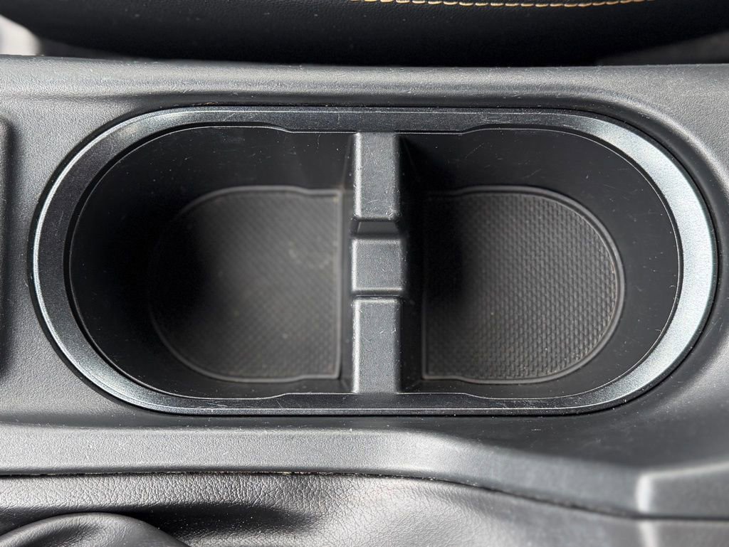 Used 2021 Subaru Crosstrek 2.0i Premium w/ Moonroof Package image 16