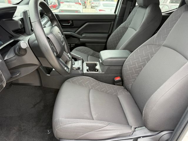 Used 2025 Toyota Tacoma SR5 image 13