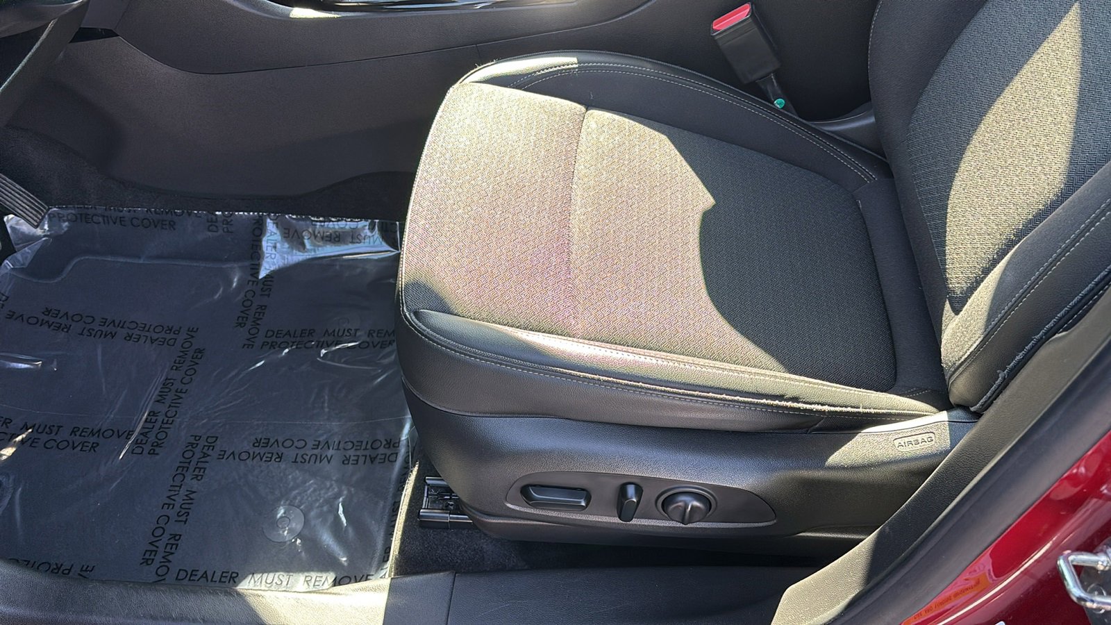 Used 2020 Buick Encore GX Select w/ Sport Touring Package image 24