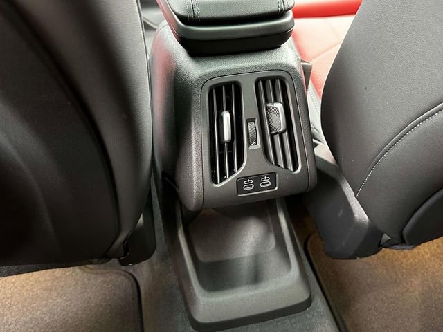 Certified 2025 BMW X2 xDrive28i w/ Convenience Package image 21