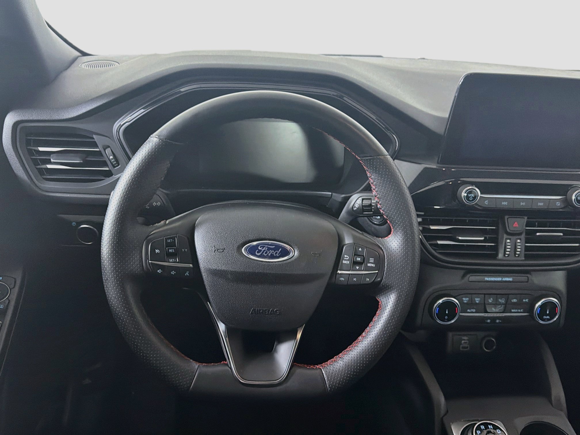 Used 2025 Ford Escape ST-Line FWD image 17