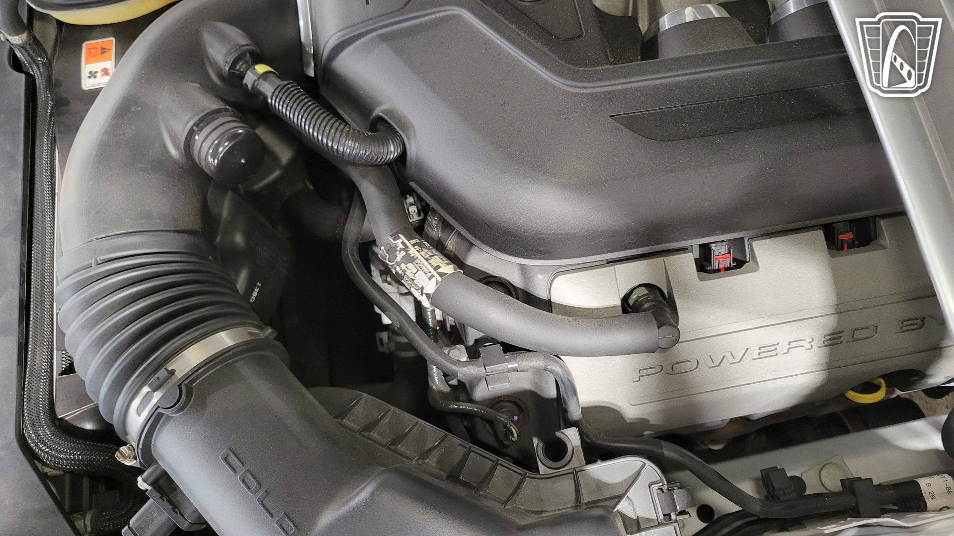 Used 2011 Ford Mustang GT Premium w/ Electronics Pkg RWD image 9