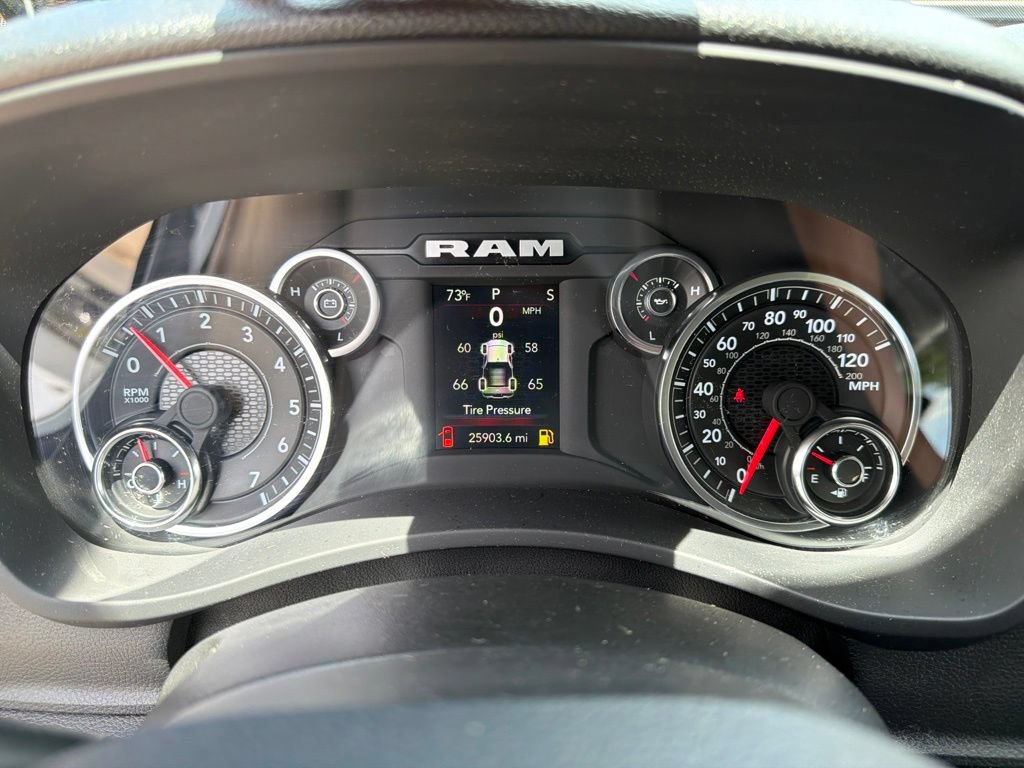 Used 2024 RAM 2500 Tradesman w/ Chrome Appearance Group AWD/4WD image 25