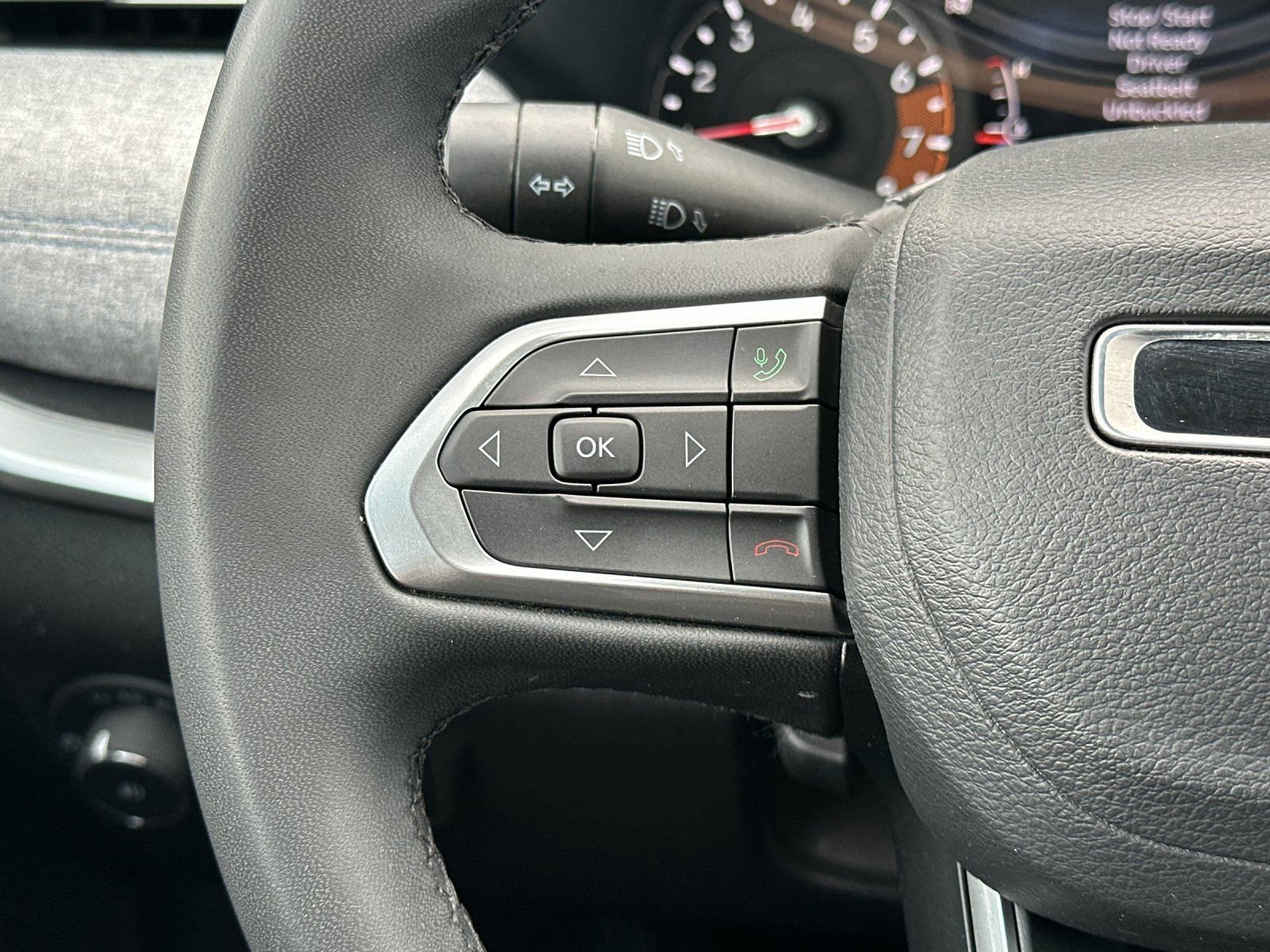 Used 2024 Jeep Compass Latitude AWD/4WD image 26