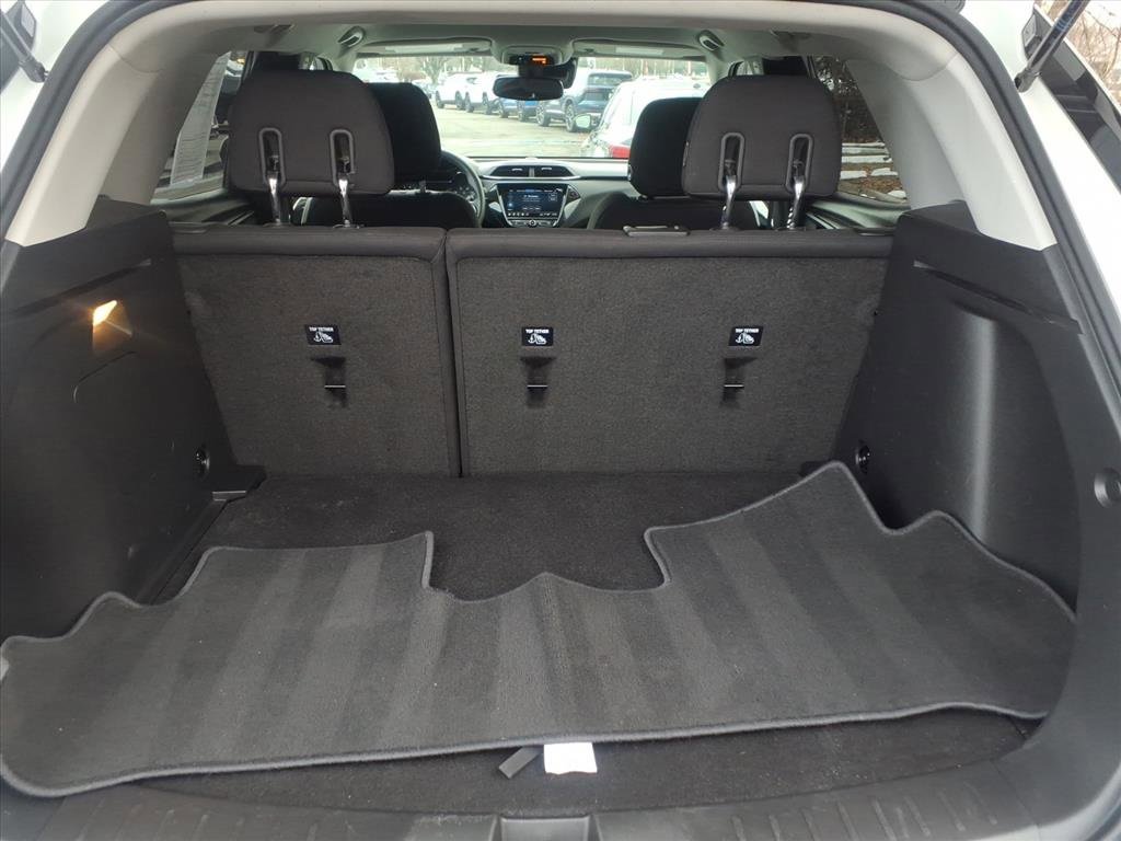 Used 2023 Chevrolet TrailBlazer LT w/ Convenience Package image 19