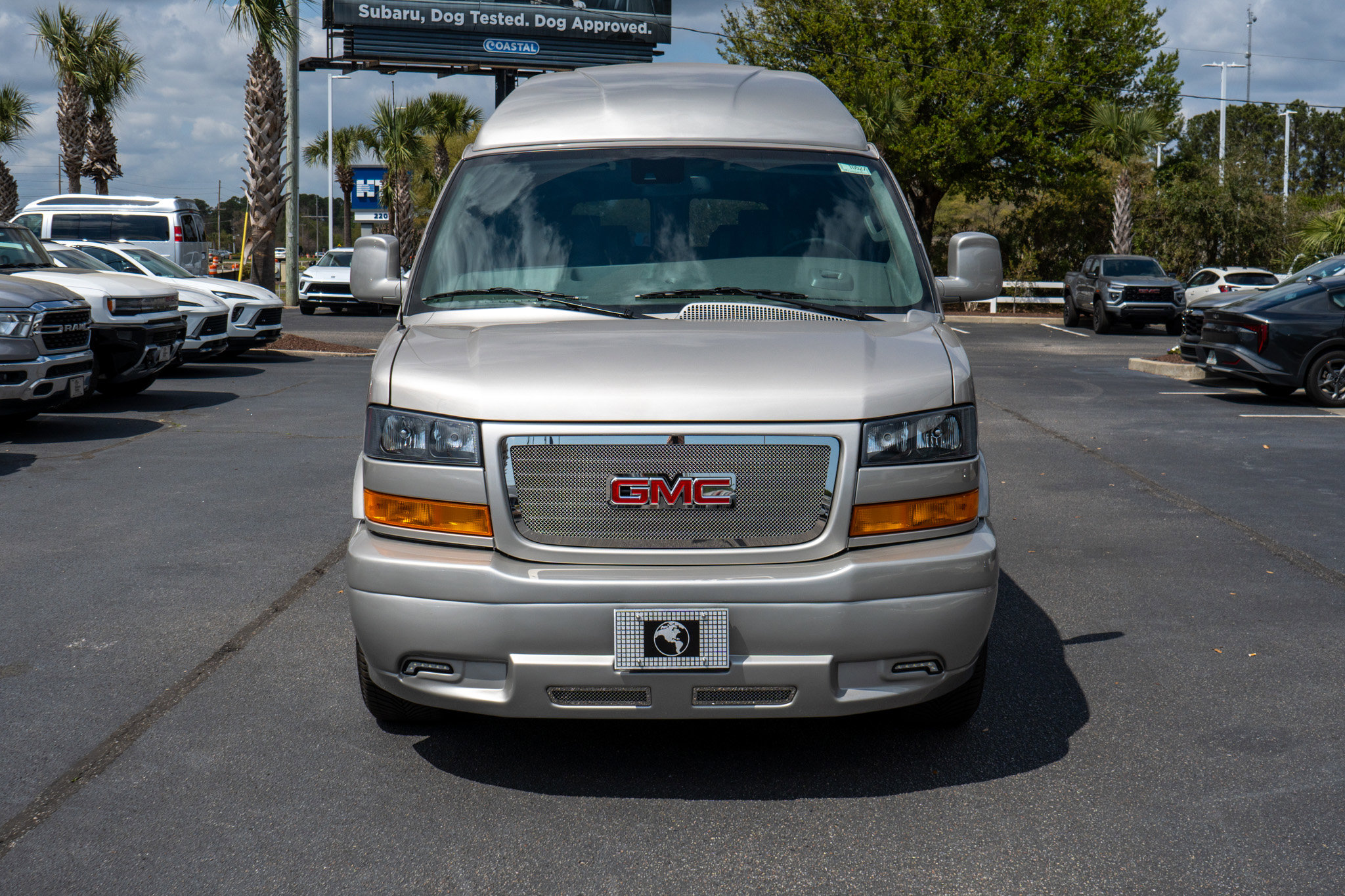 New 2026 GMC Savana 2500 w/ Driver Convenience Package image 8