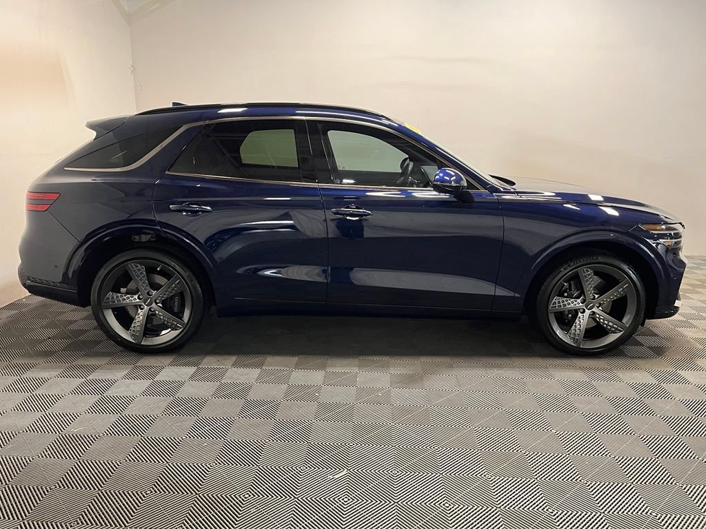 Used 2023 Genesis GV70 2.5T w/ Sport Prestige Package AWD/4WD image 4