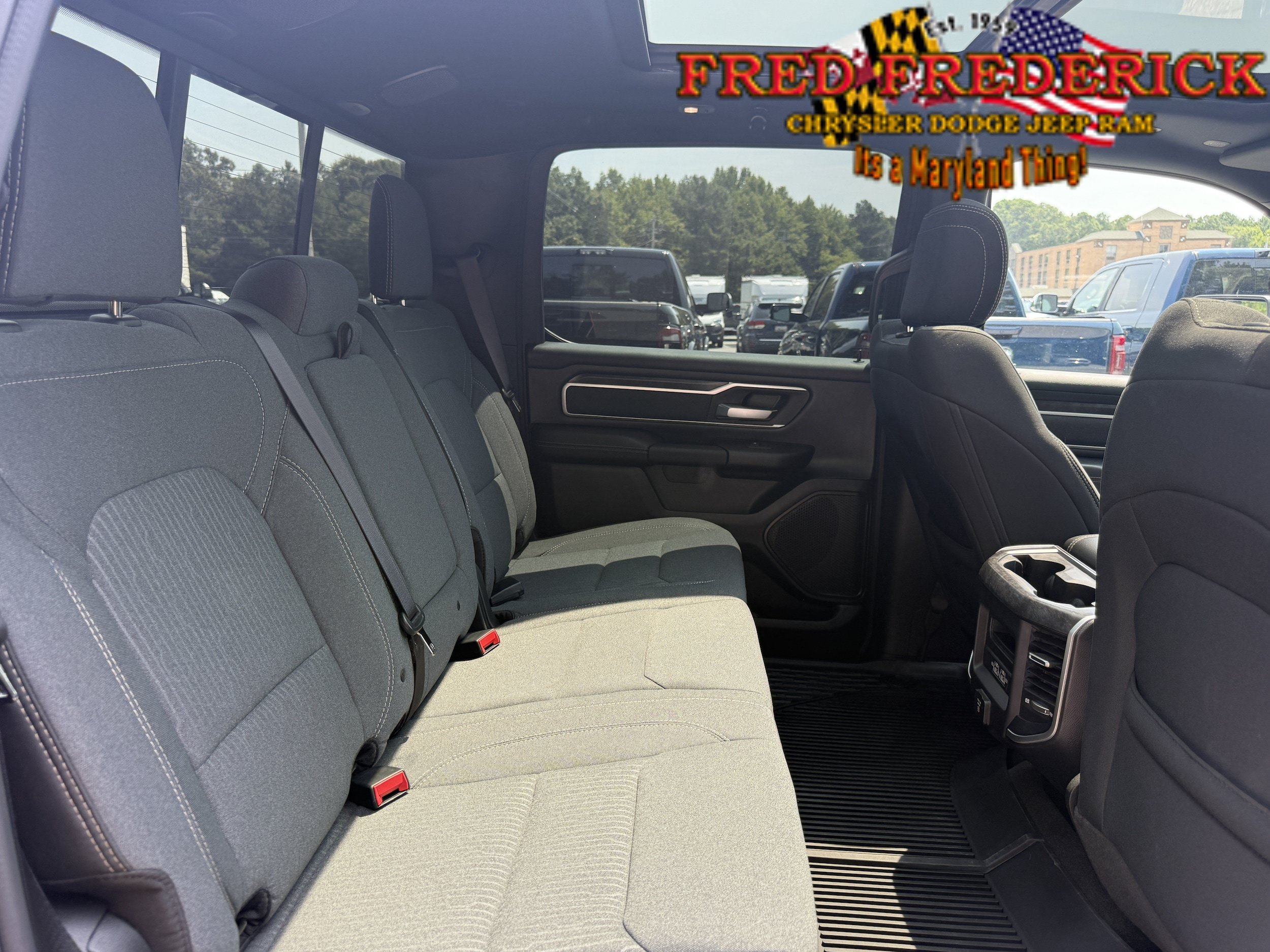 Used 2022 RAM 1500 Big Horn AWD/4WD image 17