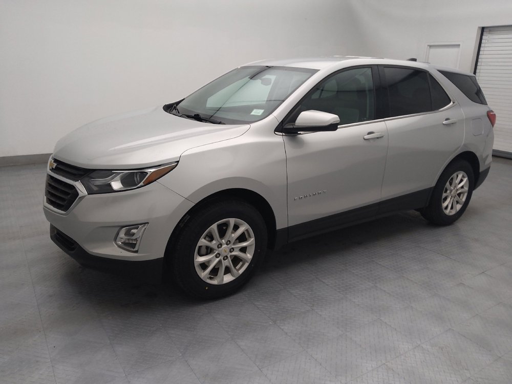 Used 2018 Chevrolet Equinox LT image 2