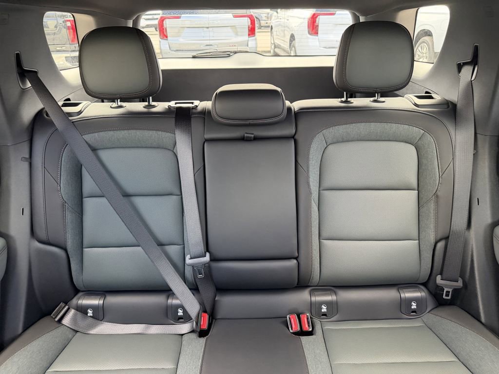 New 2026 GMC Terrain Elevation w/ Technology Package II FWD image 21