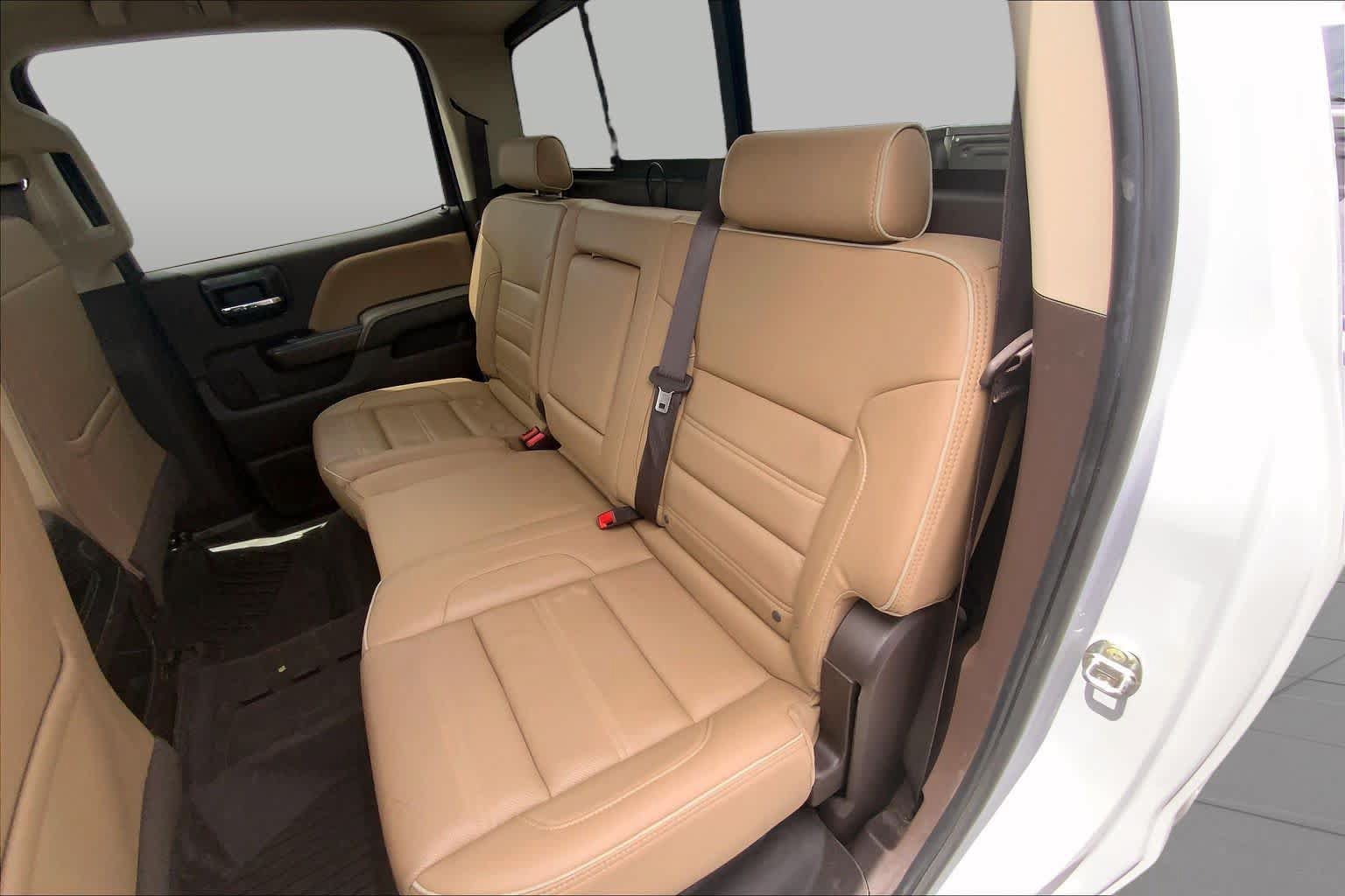 Used 2019 GMC Sierra 2500 Denali w/ Duramax Plus Package AWD/4WD image 21