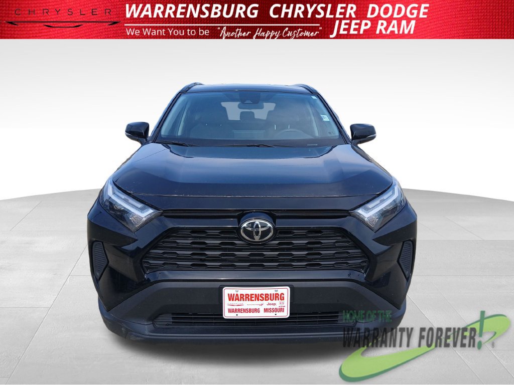 Used 2025 Toyota RAV4 XLE FWD image 10