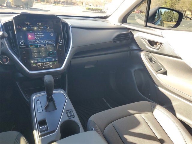 Used 2025 Subaru Crosstrek 2.0i Premium image 13