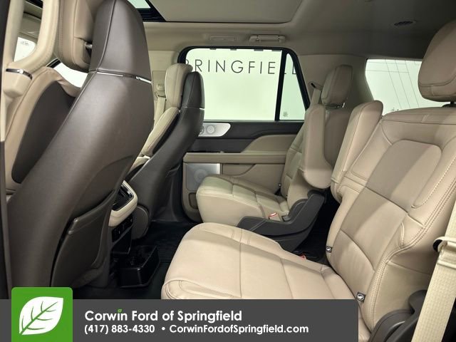 Used 2024 Lincoln Navigator Reserve image 29