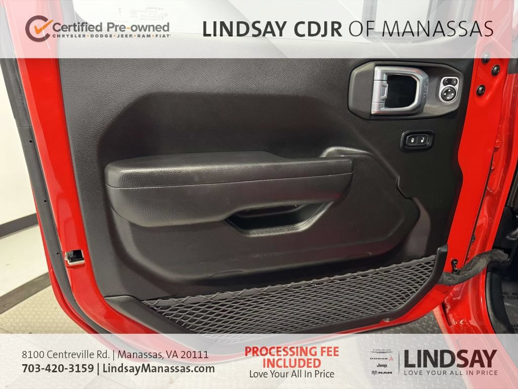 Used 2025 Jeep Wrangler Unlimited Sport AWD/4WD image 18