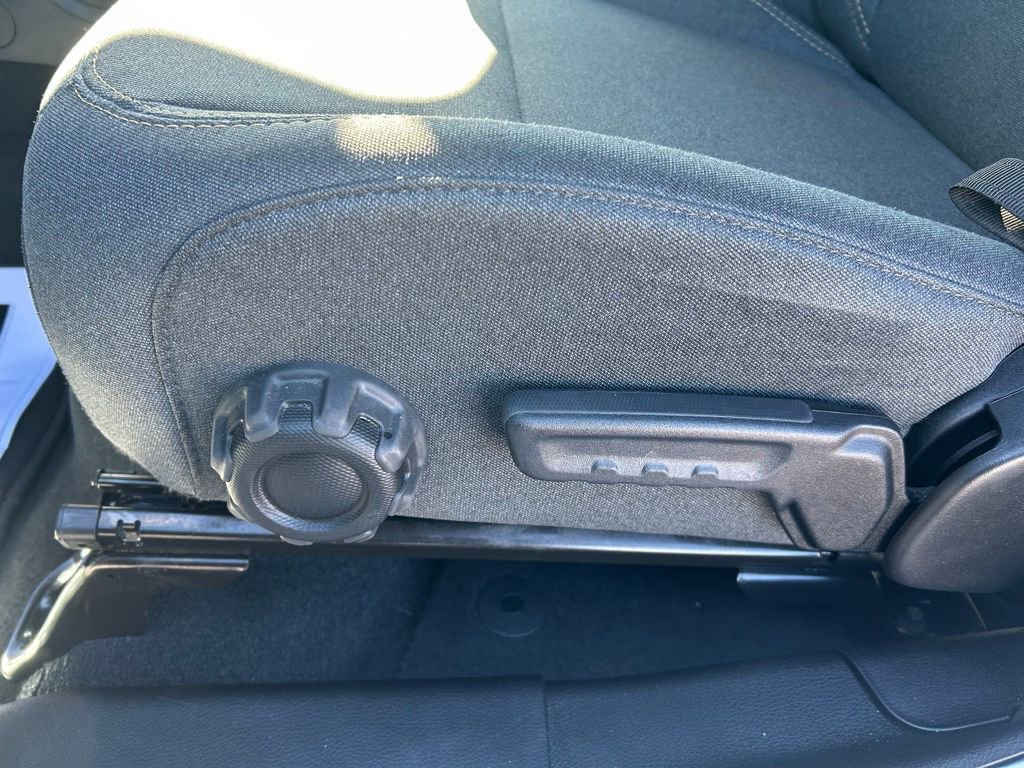 Used 2024 Jeep Wrangler Sahara image 19