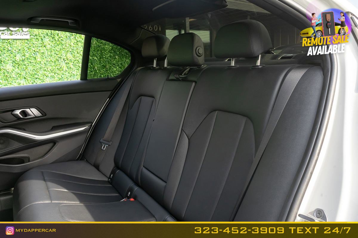 Used 2020 BMW 330i xDrive Sedan w/ Convenience Package image 17