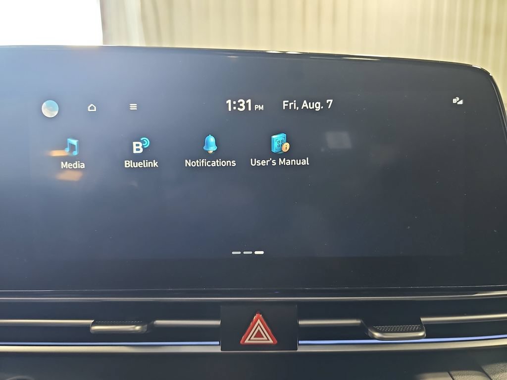 Certified 2025 Hyundai Elantra SEL FWD image 42