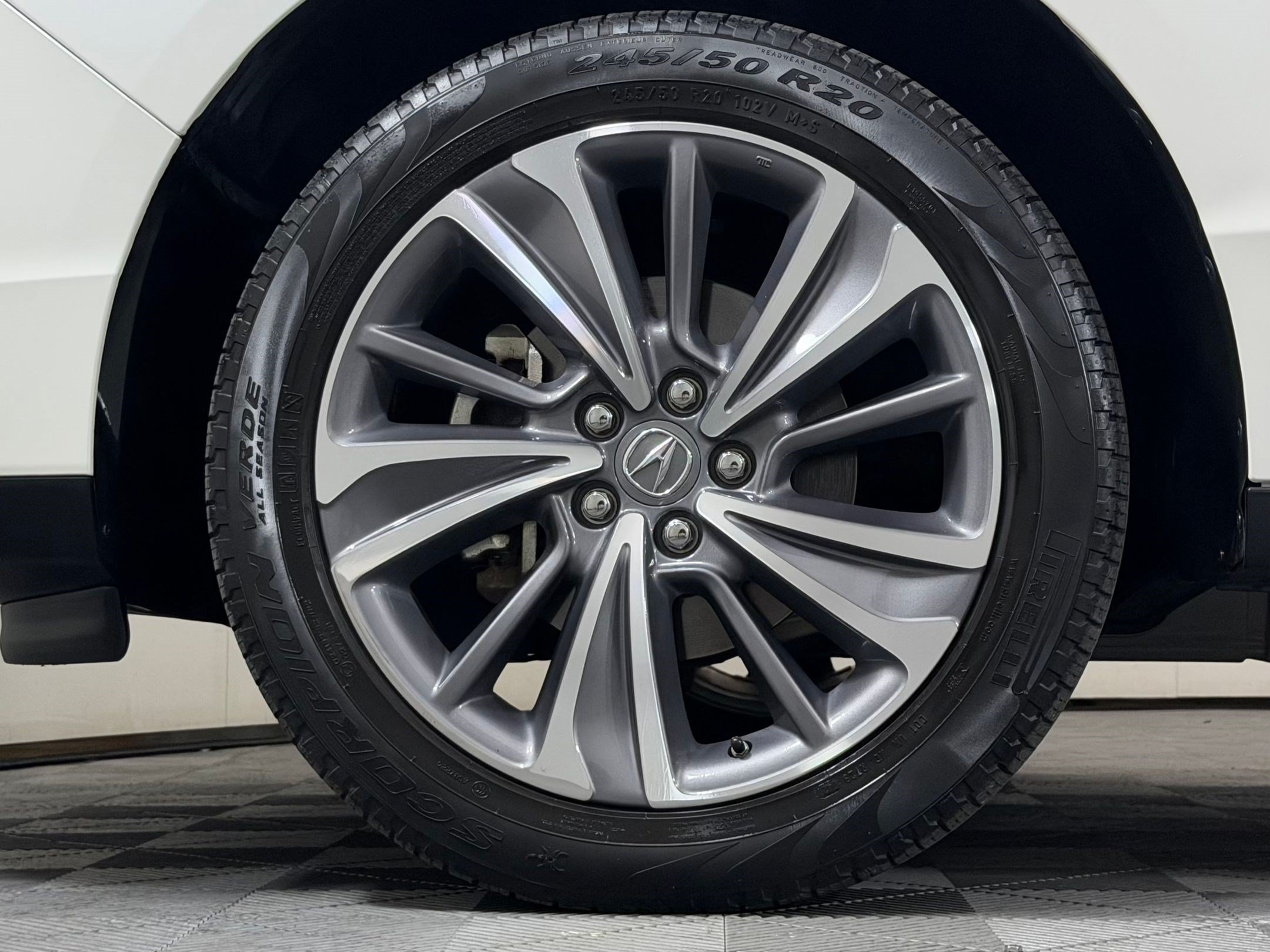 Used 2018 Acura MDX SH-AWD w/ Technology Package image 12